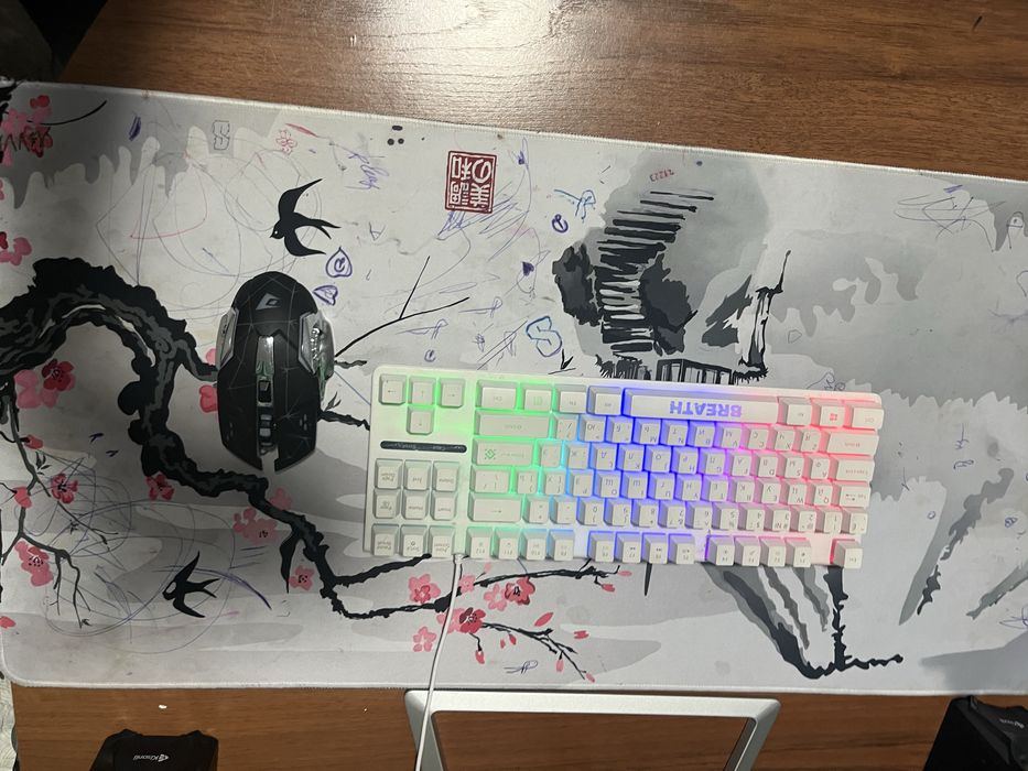 Продам пк иногда логает