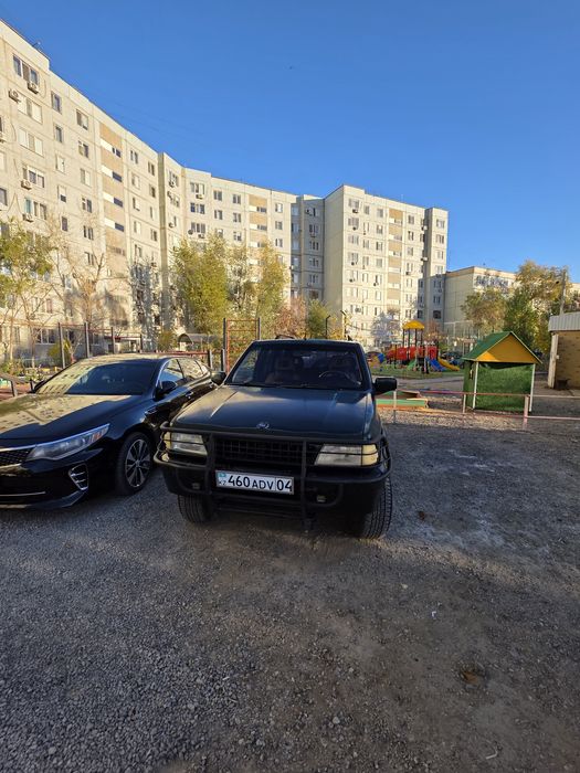Продам Опель фронтера