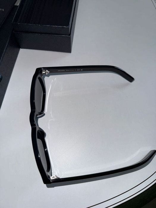 Слънчеви очила Prada PR A 16S