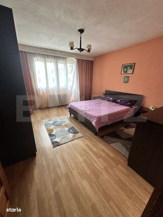 Casa de vanzare, 400 mp, teren 500 mp, zona Sud