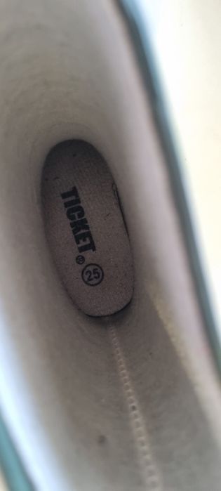 Продам резиновые сапожки 25 размер Дания