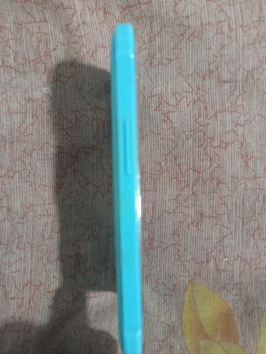 Продам Samsung Galaxy j1 ace