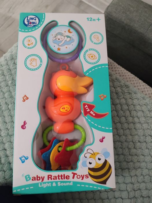 Пееща играчка за дете