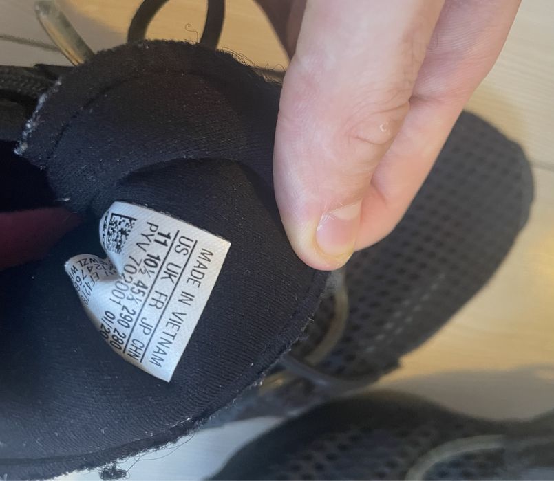 Vand Adidas Lxcon negri marimea 45