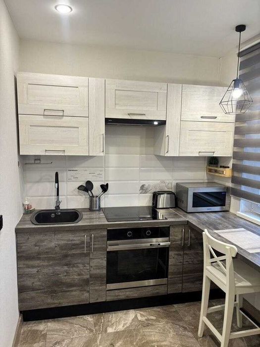 Срочно сдам уюную 1 ком кв-ру 3/9 Яшнабад Ор-р Парк Ашхабад А2