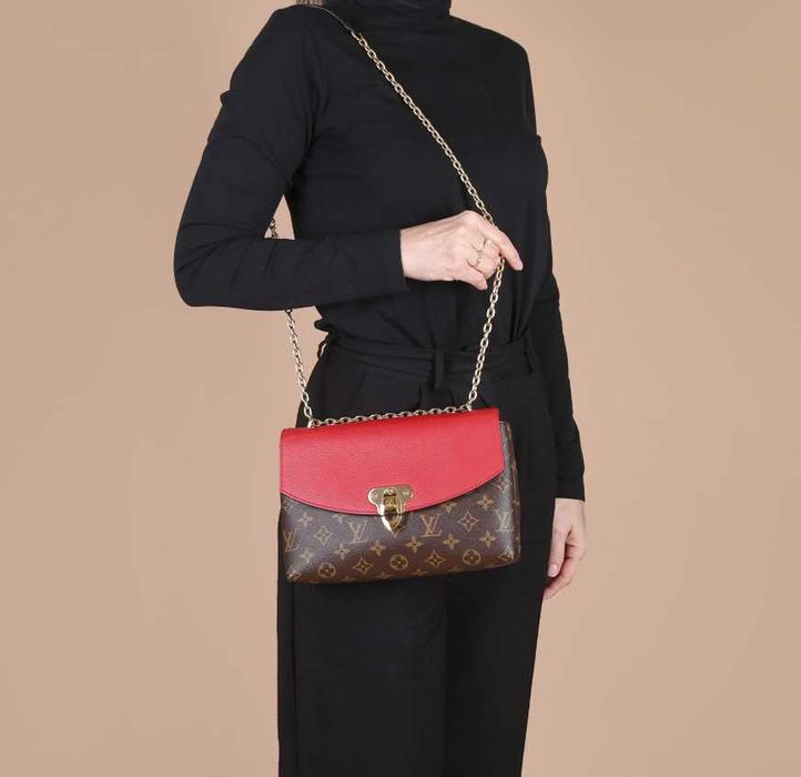 LOUIS VUITTON 'Monogram Canvas Saint Placide Cerise' В Червено