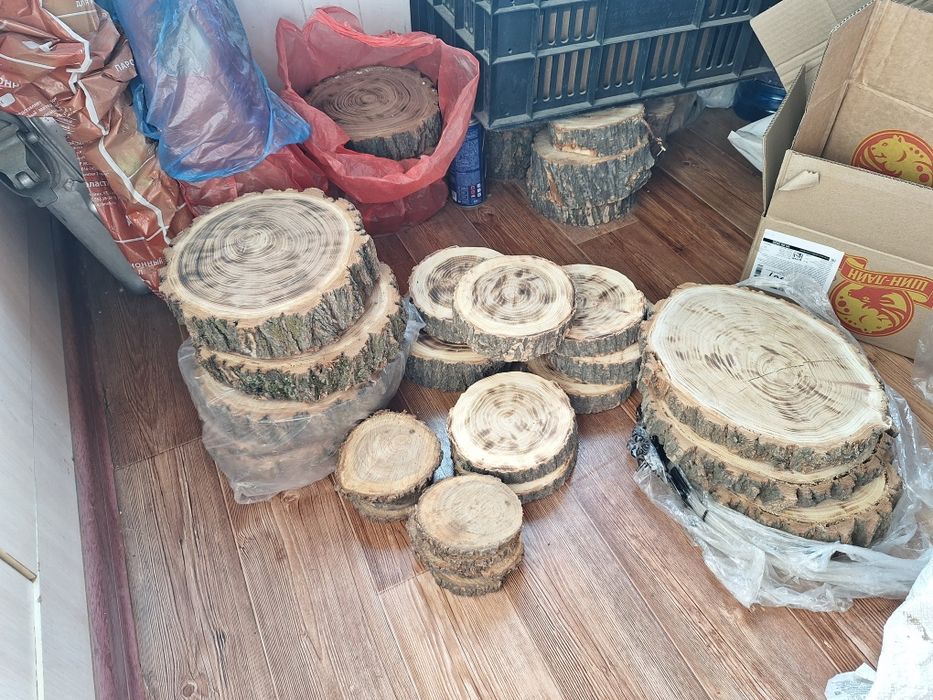 Продам спилы для подставки