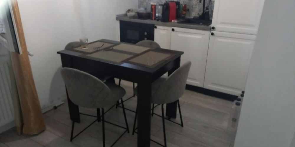 Garsonieră în vilă, cu curte proprie, în Mamaia Nord