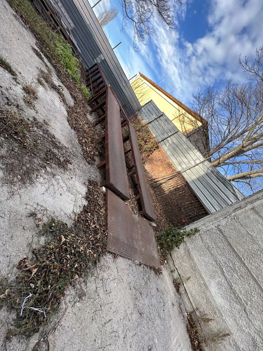 Естакада масивно желязо