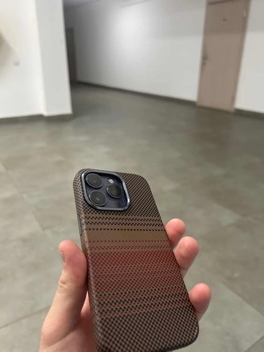 Продам айфон 14про