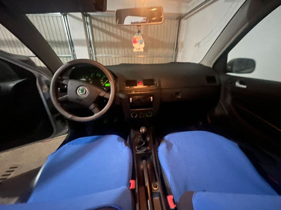 Skoda  fabia 1.4.benzina
