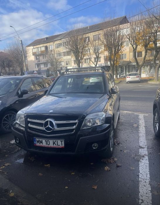 Mercedes GLK 320 4Matic din 2008 inclus cârlig de remorcare