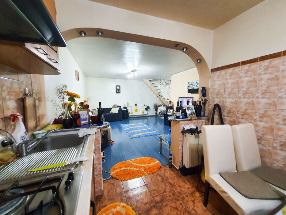 Vand Casa P+ Etaj Cartier 23 Bucuresti Sectorul 3 • OLX.ro
