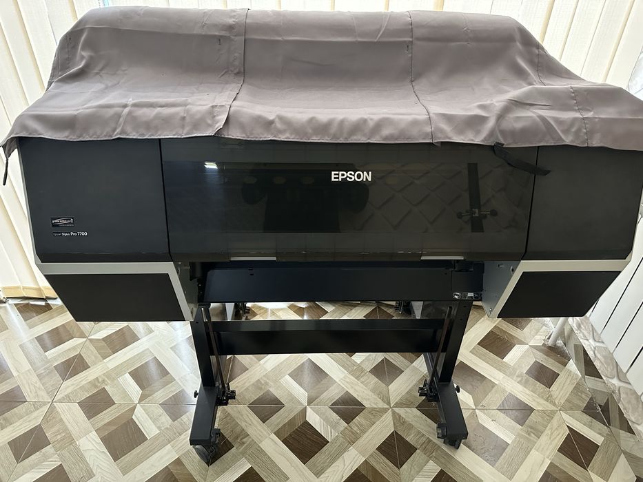 Epson stylus pro 7700