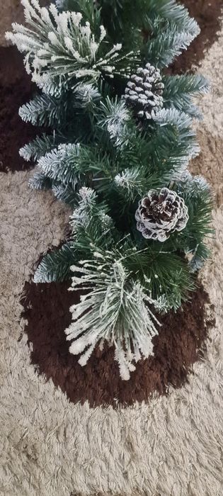 Продам еловую гирлянду