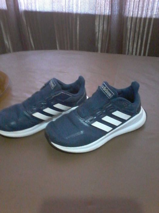 Адидас  детски момче оригинал