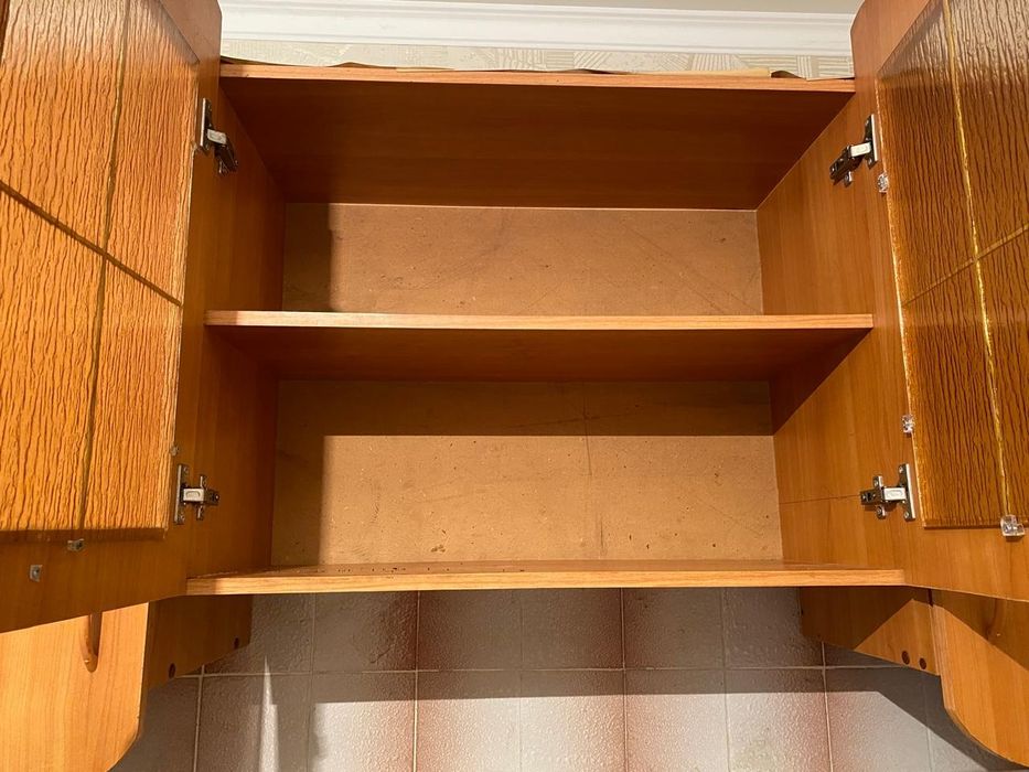 Отдам даром кухонный гарнитур