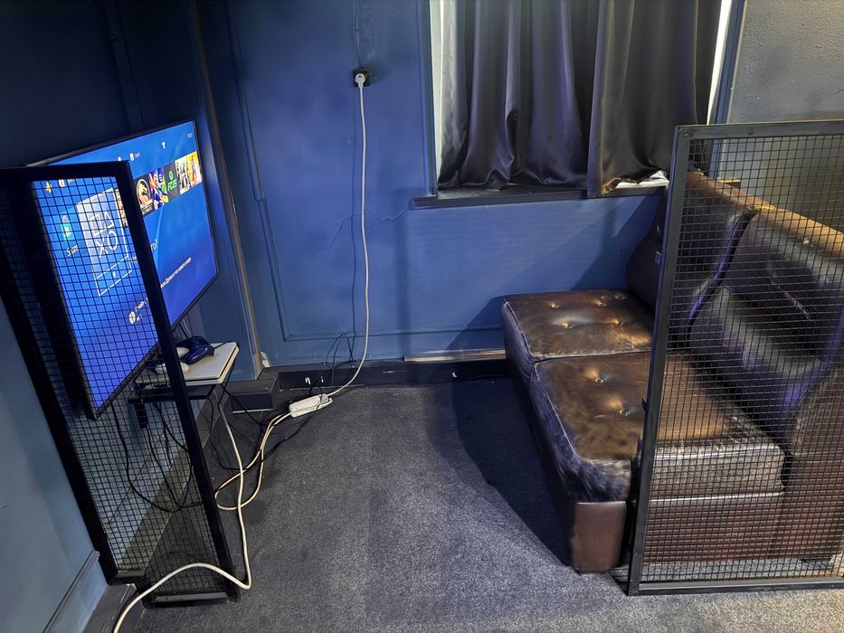 Продается бильярдные столы 3 комплект + Playstation !!!