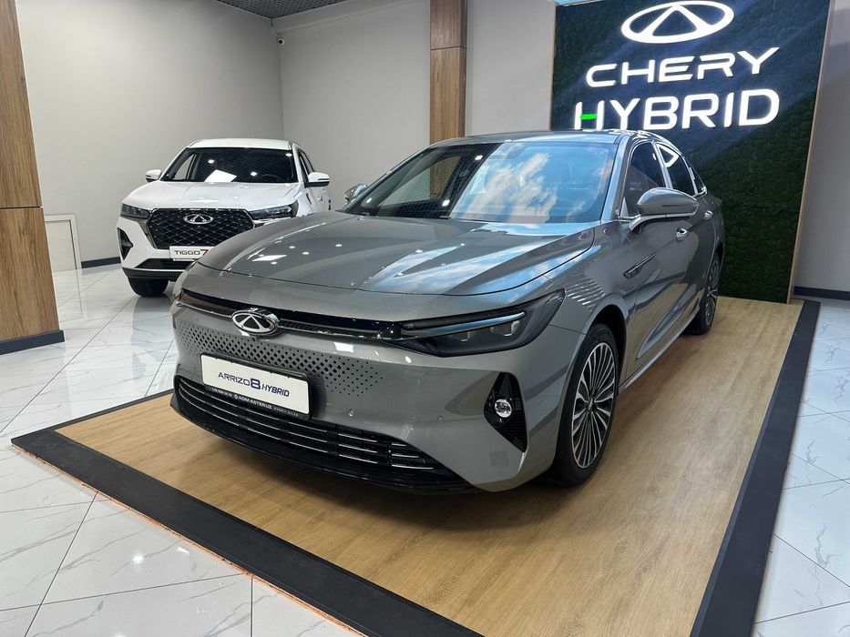 Chery Arrizo 8 Hybrid — rasmiy diler, 7 yil kafolat, hybrid sedan