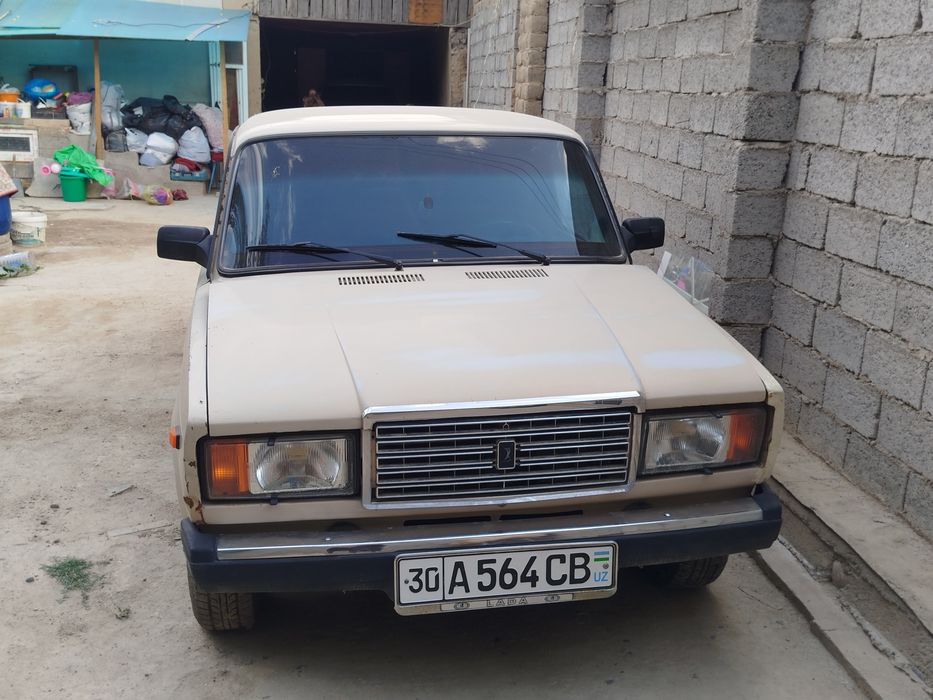 Продам машину ваз 2107
