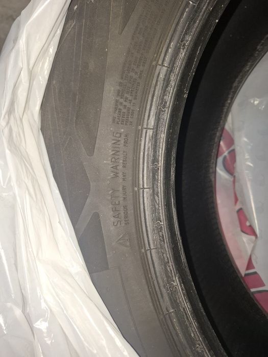 Vând cauciucuri noi Continental vara 215/65/R17 103V XL