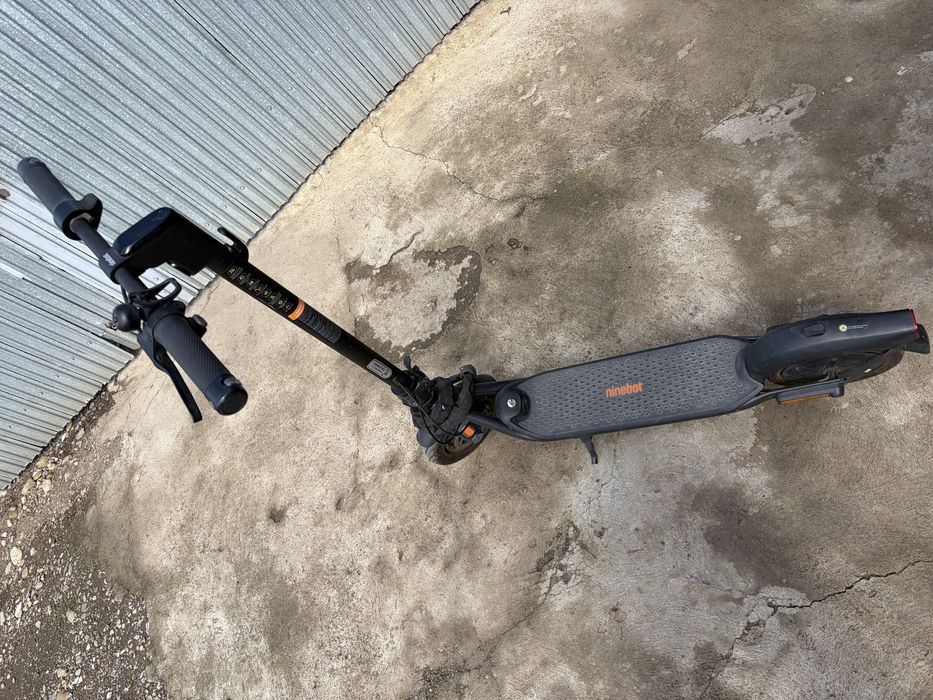 Trotineta ninebot kickscooter f2
