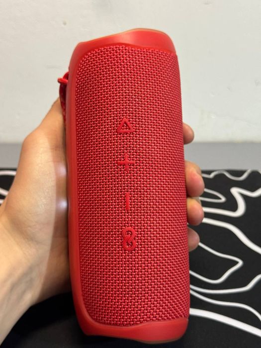 JBL flip 5 в отличном состоянии