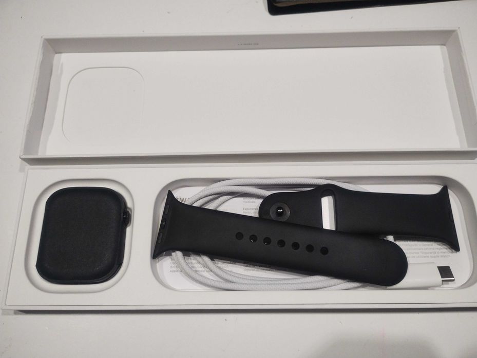 Apple Watch series 10 Jet Black 46