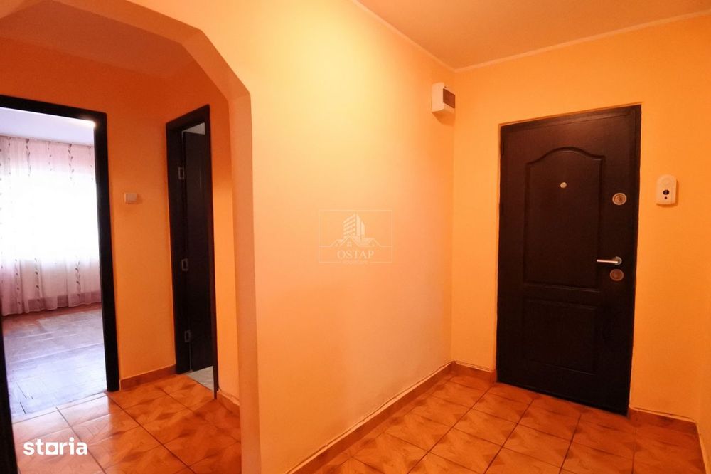 zona Nord-apartament 3 camere decomandate-parter inalt-centrala propri