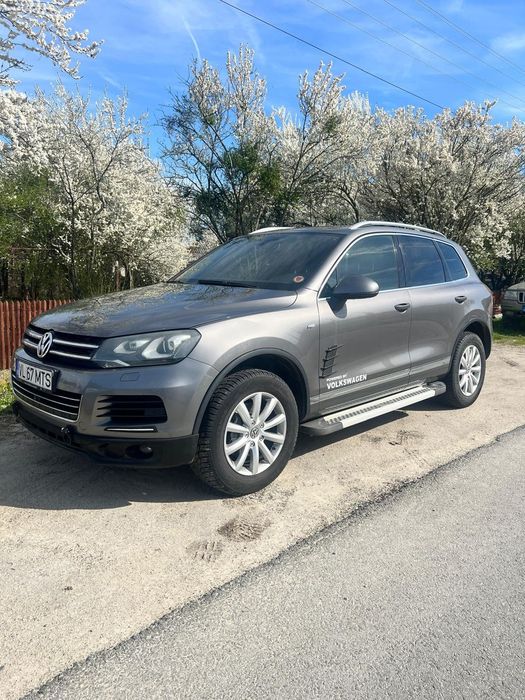 Volkswagen Touareg Vând Volkswagen touareg 7P, 3.0 TDI  V6 cu suspensie pneumatica
