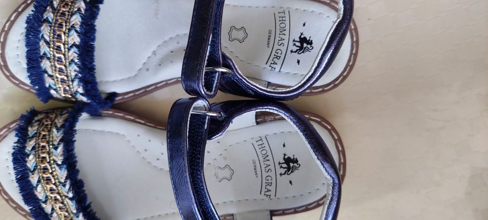 Сандалии для девочки