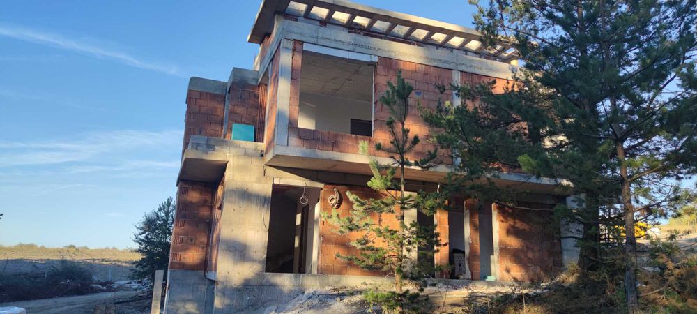 къща Горна баня, РЗП340м2 двор 260м2 затв. к-с , 557 700Е с вкл.ДДС