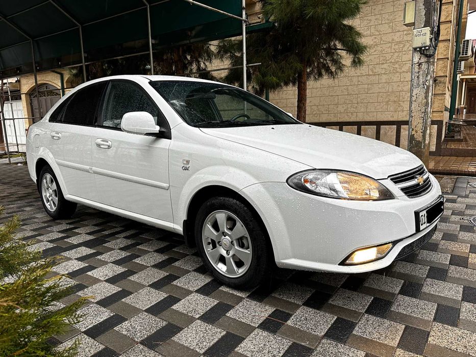 Gentra 3 позиция автомат Люкли 4.700км пробег МАСЛА!