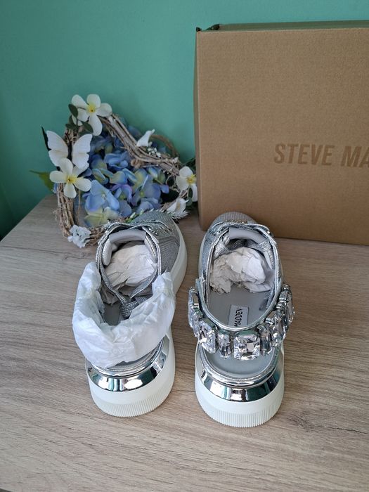 Оригинални маратонки Steve Madden
