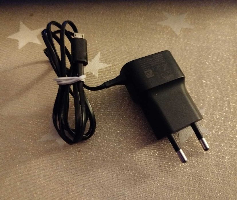 Продавам NOKIA 230