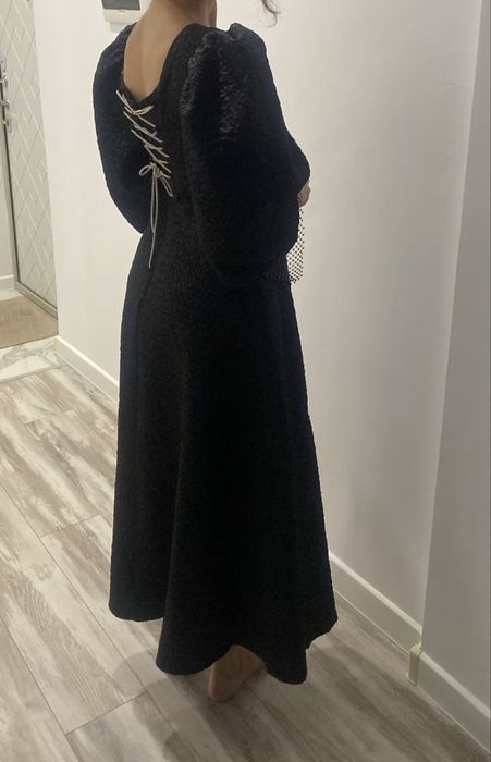 Продам платье 42-44 размер