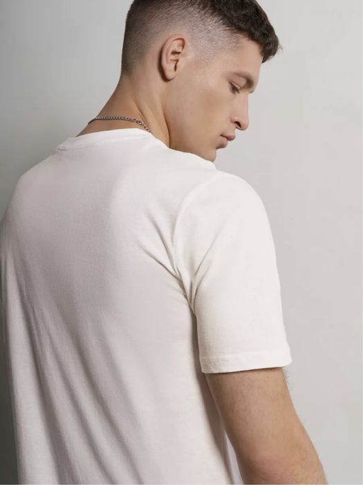 Базовые футболки из 100% хлопка наличии Flora Textile