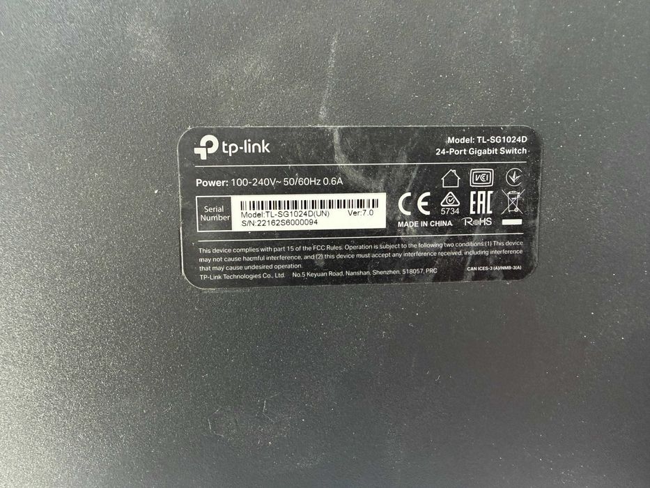 tp-link 24-port gigabit switch