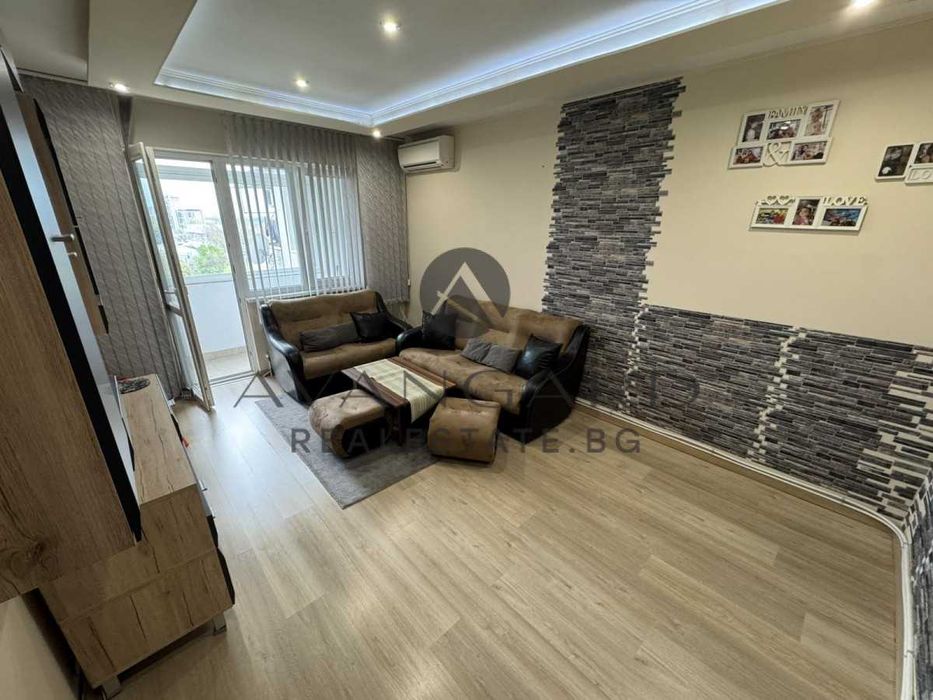 оф.25607 Тристаен обзаведен/ Изгрев