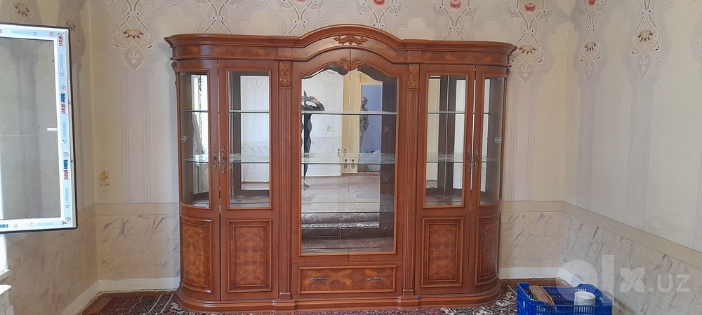 горка для гостиной