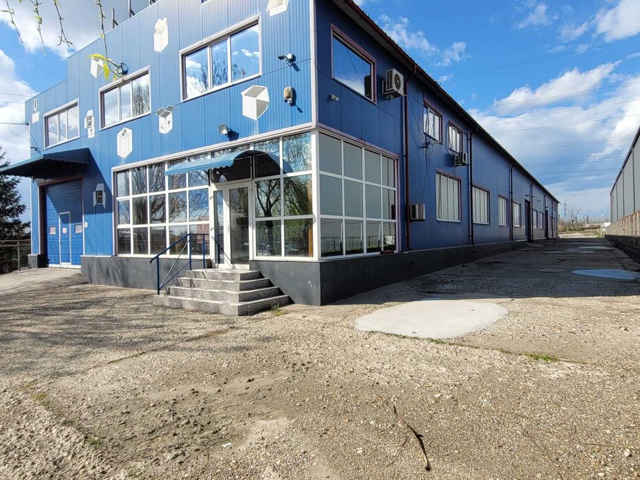 Hala si birouri de inchiriat