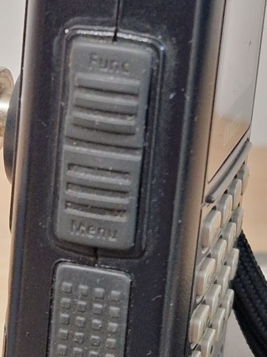Scanner radio multibanda profesional Uniden UBC 3500XLT