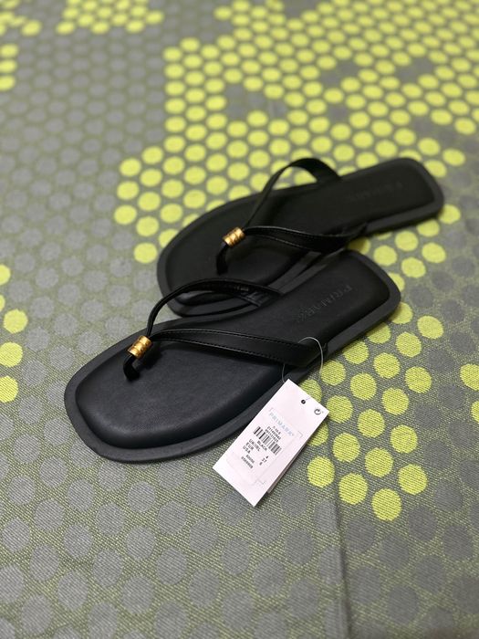 Женские сланцы 37 размер