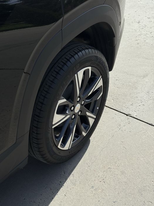 Tracker 2 premier plus 2024