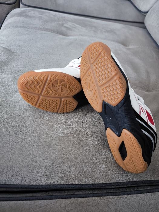 Спортни обувки размер 36 - 22.7см. стелка