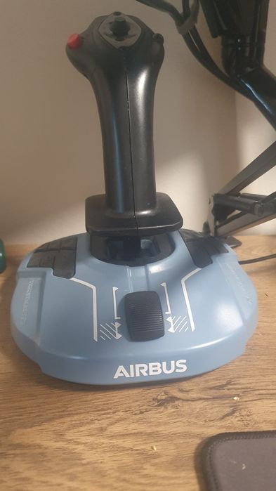 Airbus джойстици