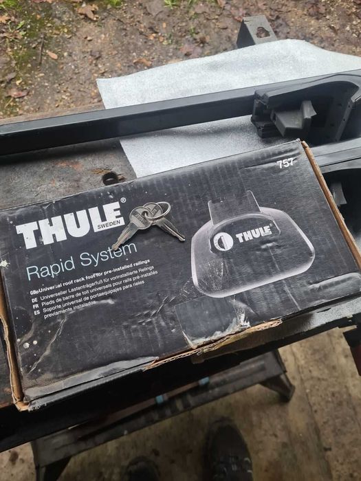 Thule 757 багажник , захвати за греди/рейлинг