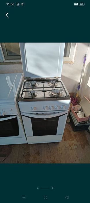 Продам газ плиту