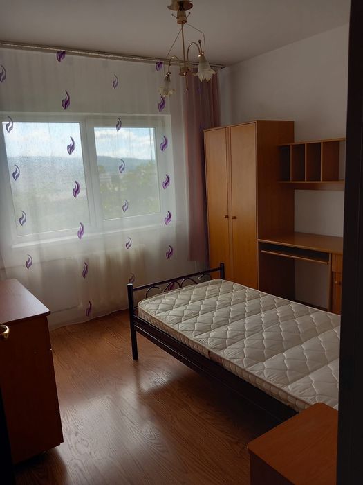 Apartament de închiriat