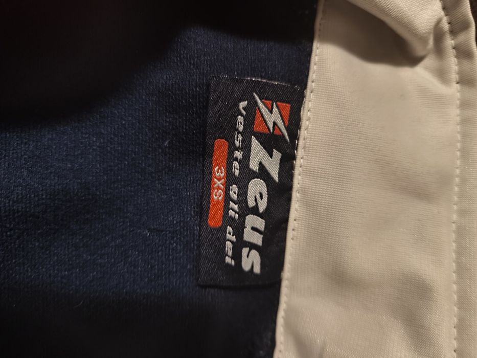 Trening băiat Zeus 8 ani